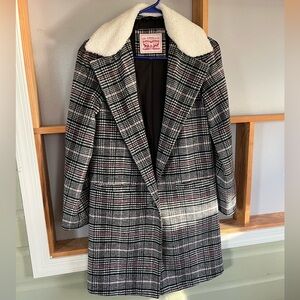 Levi’s Wool Blend Plaid Women’s Coat